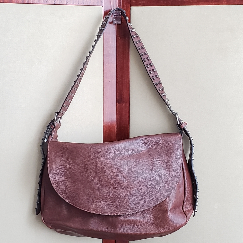 Maddalena Scanu Shoulder Bag